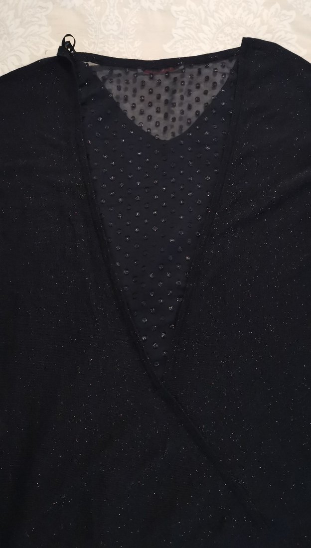 Siyah V Yaka kısa Kollu Kadın Bluz - Görsel 4