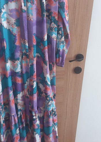 saten batik renkli elbise