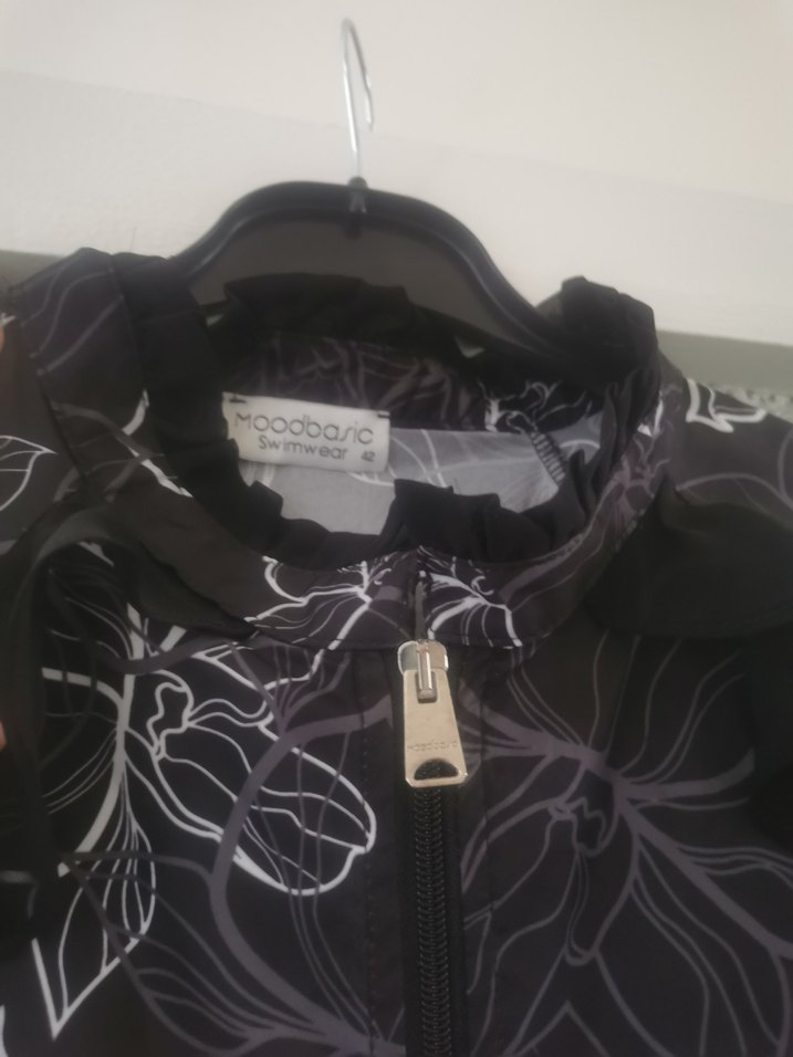 Uzun Siyah Desenli haşema - Görsel 3