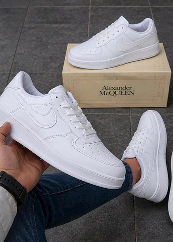 Nike Beyaz Dusuk Bilekli Sneaker