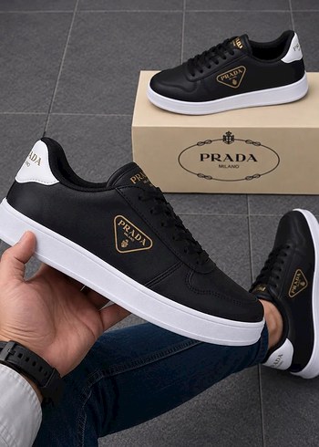 Diğer Prada Siyah Deri Sneaker