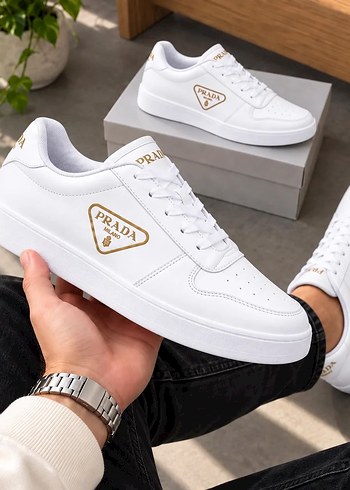 Prada Beyaz Deri Sneaker