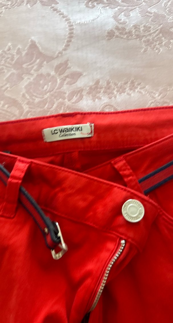 Kırmızı Kemerli Kadın Kumaş Pantolon - Görsel 2