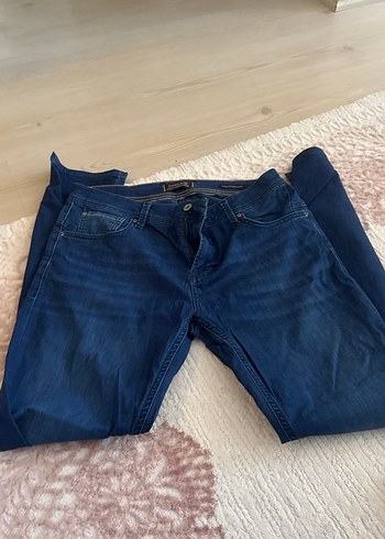 Erkek Lacivert jean kot
