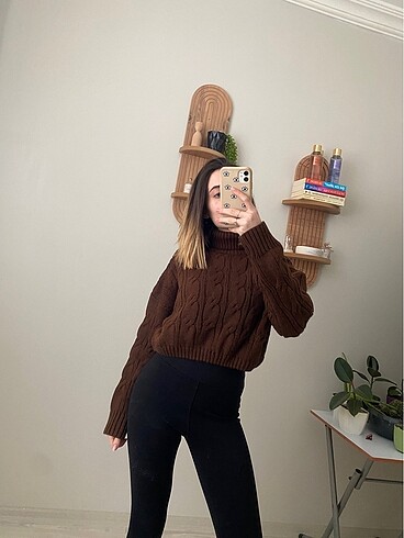 Kahverengi crop kazak
