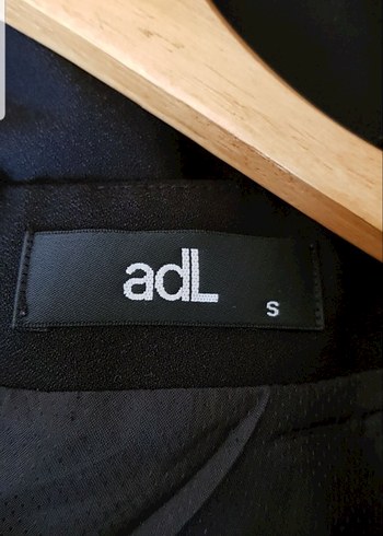 Siyah  Kısa Kollu Midi Elbise - Görsel 4