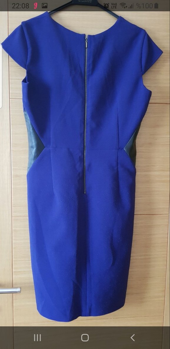 Lacivert V Yakalı Elbise - Görsel 3