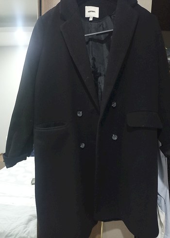 Siyah Uzun Düğmeli Kaban - Görsel 3