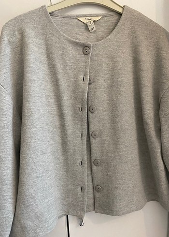 Gri Düğmeli Kadın Hırka - Görsel 3