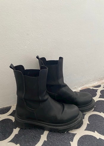 Kadın Siyah Gotik Platform Topuklu Lastik Bot - Görsel 4