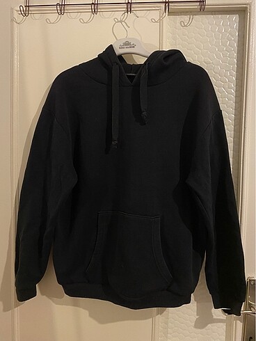 Siyah sweatshirt