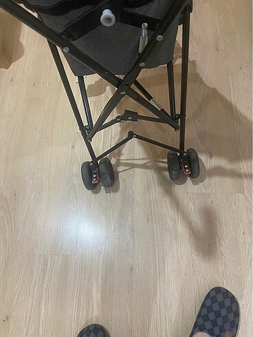 Diğer Baston tipi tekerlek arızası olan hafif bebek arabası