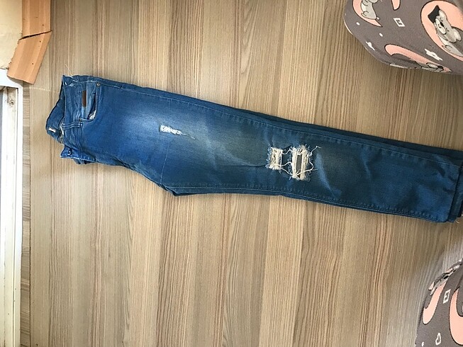 m Beden mavi jean