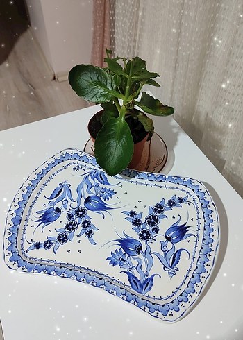 %100 el yapımı Kütahya çinisiMavi beyaz dekor kullanılmıştır - Görsel 2