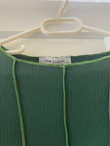 LC Waikiki Crop bluz