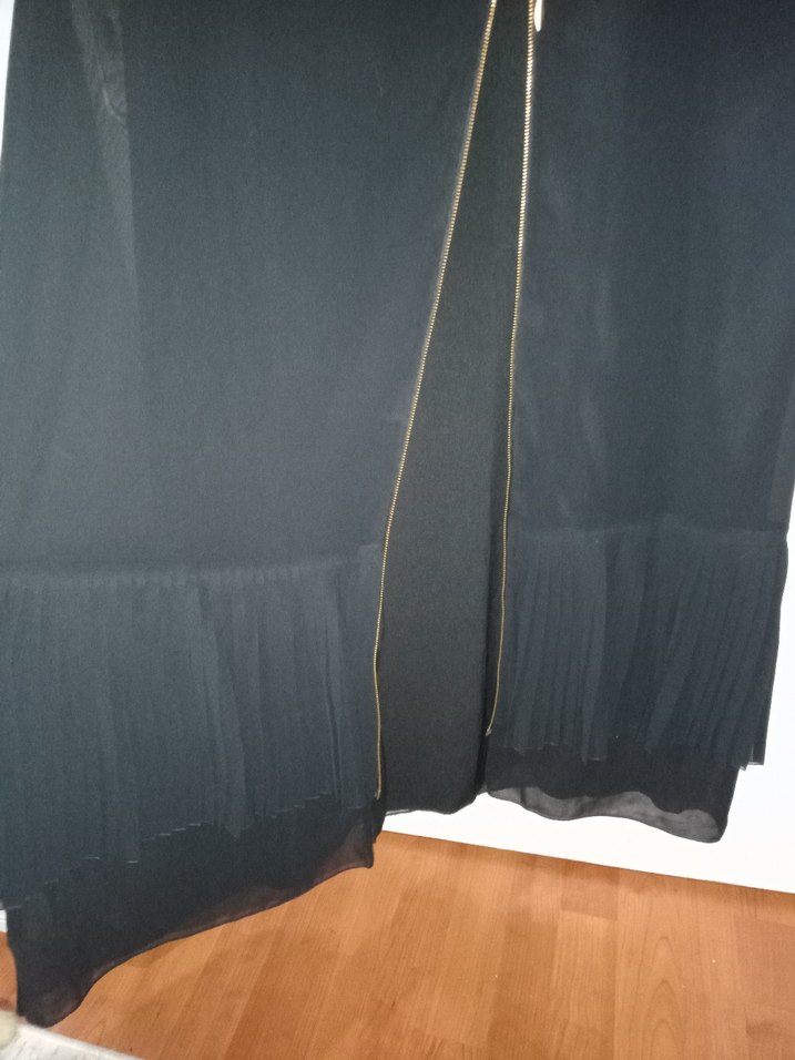 Zincir Detaylı Siyah Uzun Kadın ferace - Görsel 4