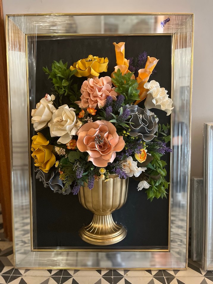 Çiçekli Altın Vazo Tablosu - Görsel 4