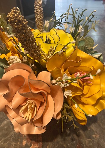 Pastel Sarı Dekoratif Yapay Çiçek Aranjmanı - Görsel 3