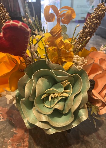 Pastel Sarı Dekoratif Yapay Çiçek Aranjmanı - Görsel 4