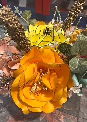 Pastel Sarı Dekoratif Yapay Çiçek Aranjmanı - Görsel 5