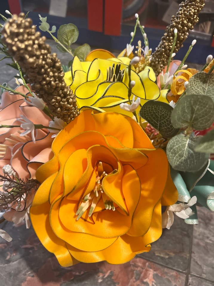 Pastel Sarı Dekoratif Yapay Çiçek Aranjmanı - Görsel 5