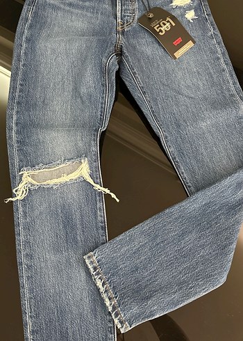 Levis Acik Mavi Yirtik Denim Jean