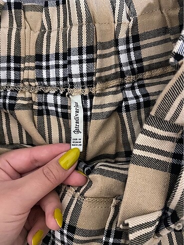 Stradivarius şort etek