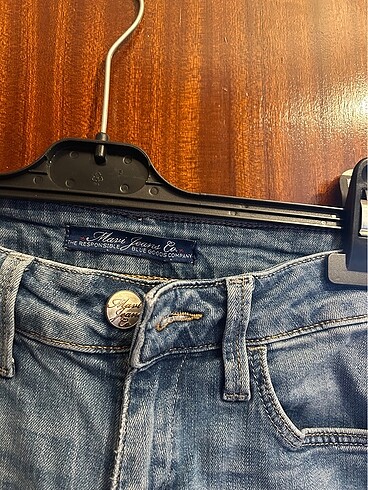 diğer Beden Mavi Jeans Ada