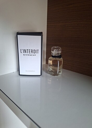 Givenchy L'interdit Edp