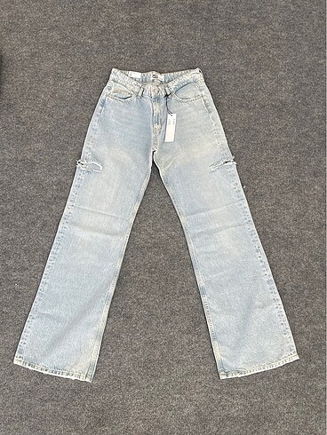 BUZ MAVİ BAGGY JEAN