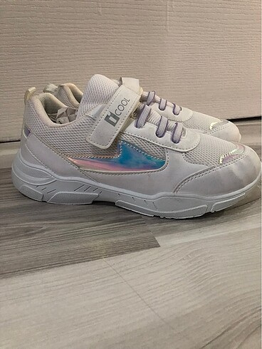 Spor ayakkabı - Görsel 3