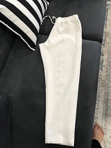 Beyaz yazlık pantolon