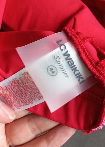 44 Beden kırmızı Renk Lcwaikiki 44 Beden Bikini Üst