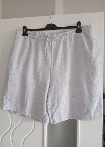 Lcwaikiki 4XL Beden Kısa Şort - Görsel 2