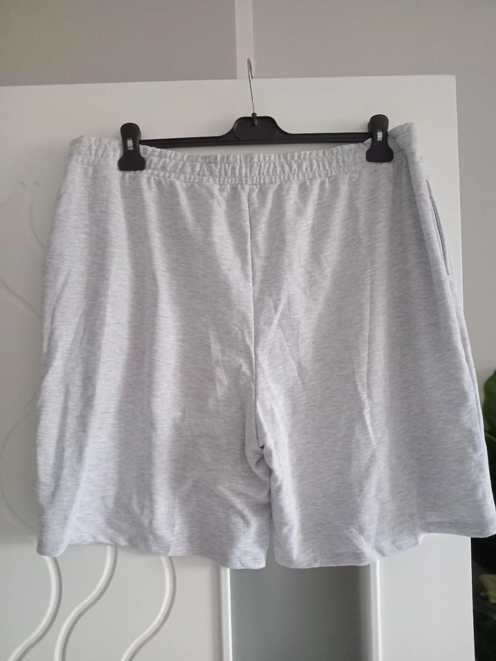 Lcwaikiki 4XL Beden Kısa Şort - Görsel 4