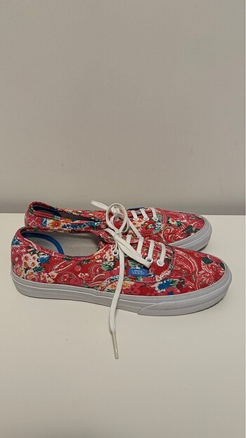 38 Beden VANS Çiçekli ayakkabı