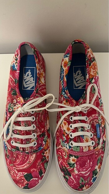 38 Beden çeşitli Renk VANS Çiçekli ayakkabı