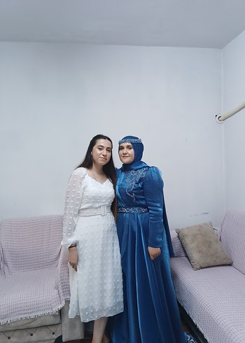 m Beden Beyaz şifon elbise
