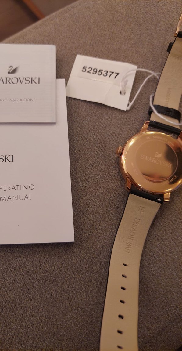 Swarowski Kemer Tokalı Siyah Kadın Kol Saati - Görsel 4