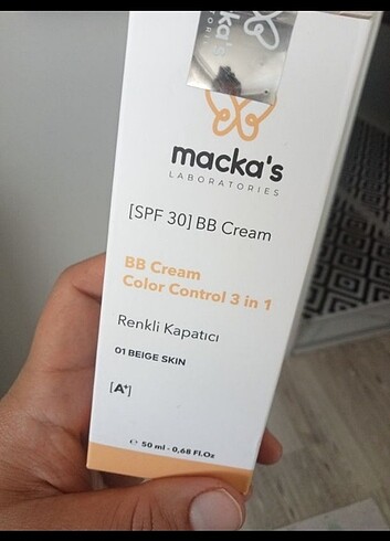 Renkli kapatıcı bb krem 