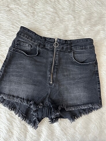 Bershka Mini kot şort