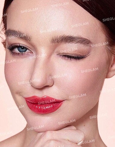 Beden kırmızı Renk Sheglam Lip Gloss