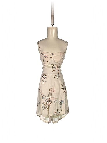 PreLoved Kısa Tulum %70 İndirimli.