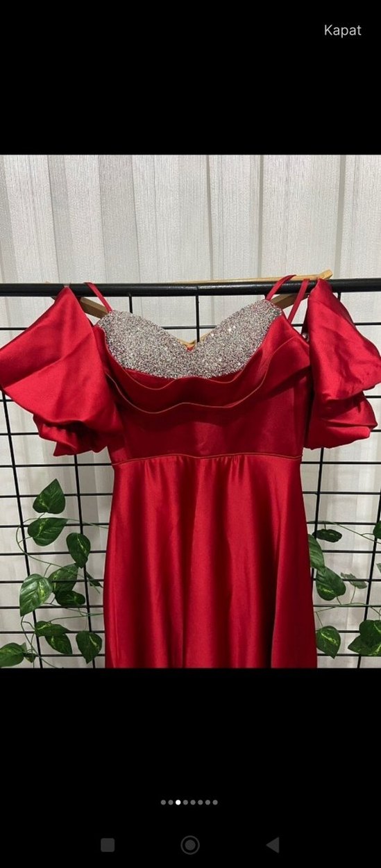 kadın kırmızı gece elbisesi - Görsel 3