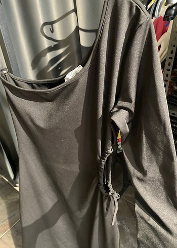 tek kol yan pencereli Maxi elbis - Görsel 3