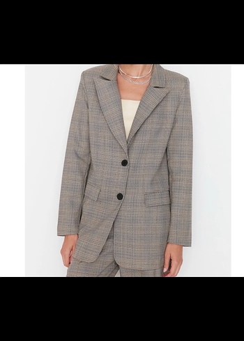 Düğmeli Ekose Desenli Kadın Blazer Ceket