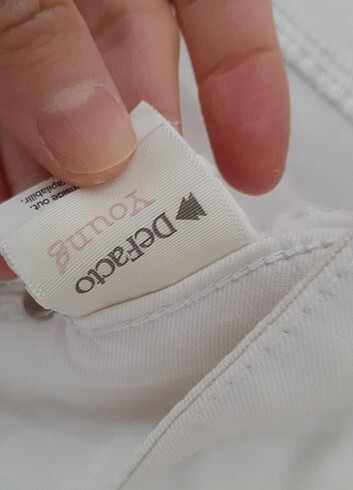 32 Beden beyaz Renk Beyaz kot pantolon defacto