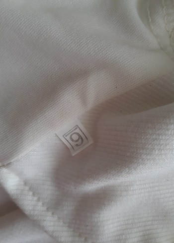 Kız Çocuk Beyaz Düğmeli Bolero - Görsel 2