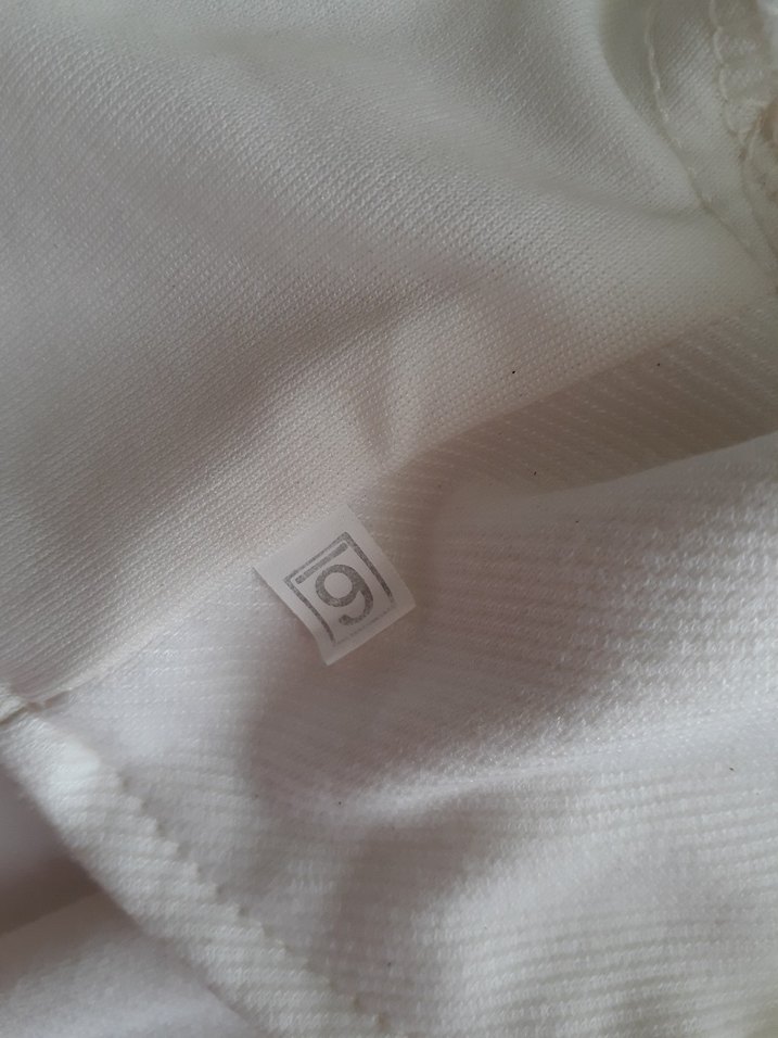 Kız Çocuk Beyaz Düğmeli Bolero - Görsel 2