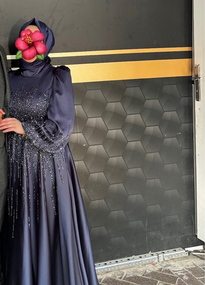 Lacivert uzun Abiye Elbise - Görsel 3